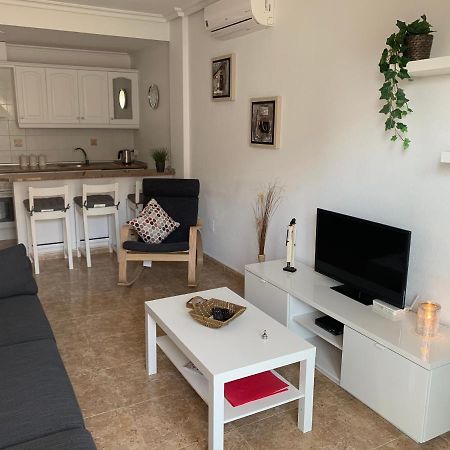 Stunning Apartment - Playamarina 2 Cabo Roig Dehesa de Campoamor  Екстериор снимка